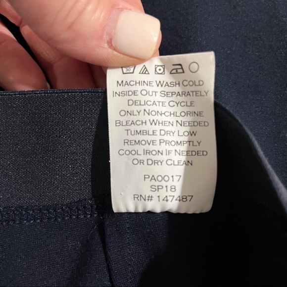 Draper James Ponte Pants Navy Blue Pull On Slim Skinny Size XS - Picture 7 of 8